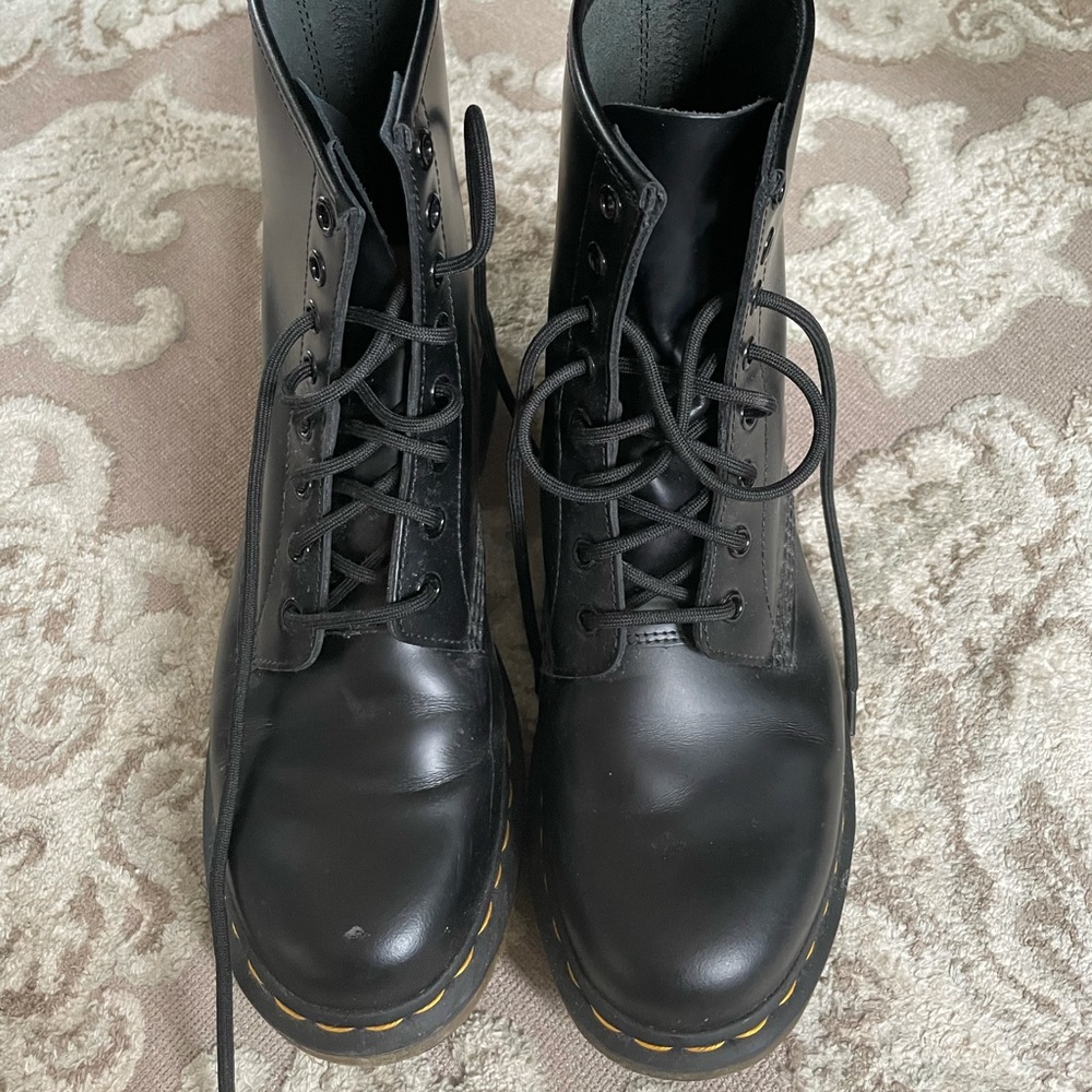 Smooth leather Doc Martens
